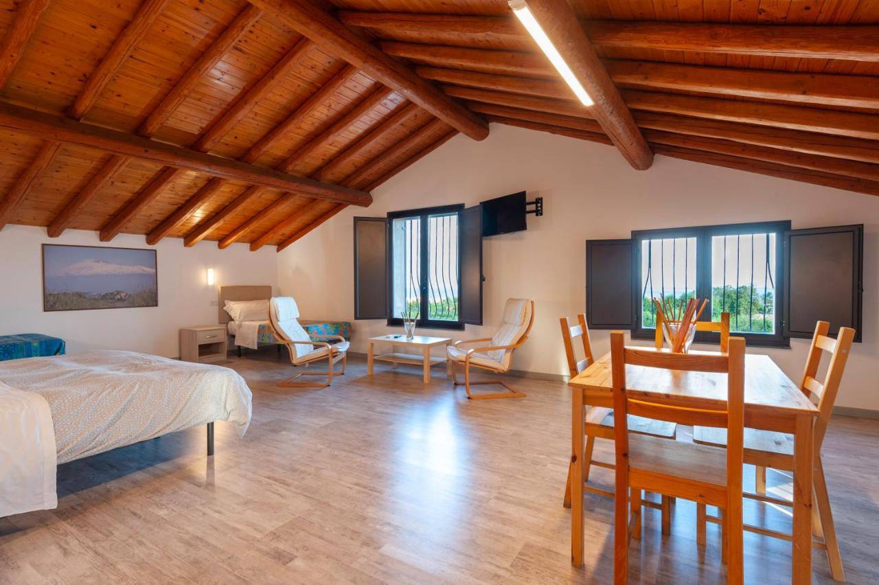 Agriturismo Dell'Etna Riposto Exterior foto